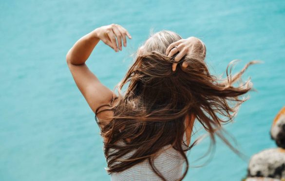  Haircare Advise for Oily Scalp and Dry Hair